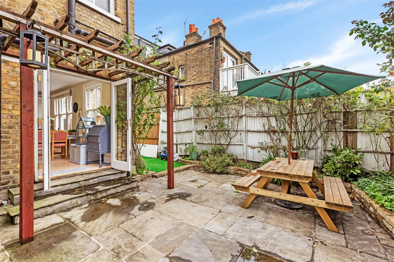 Cowley Road, Mortlake, SW14, photo 8