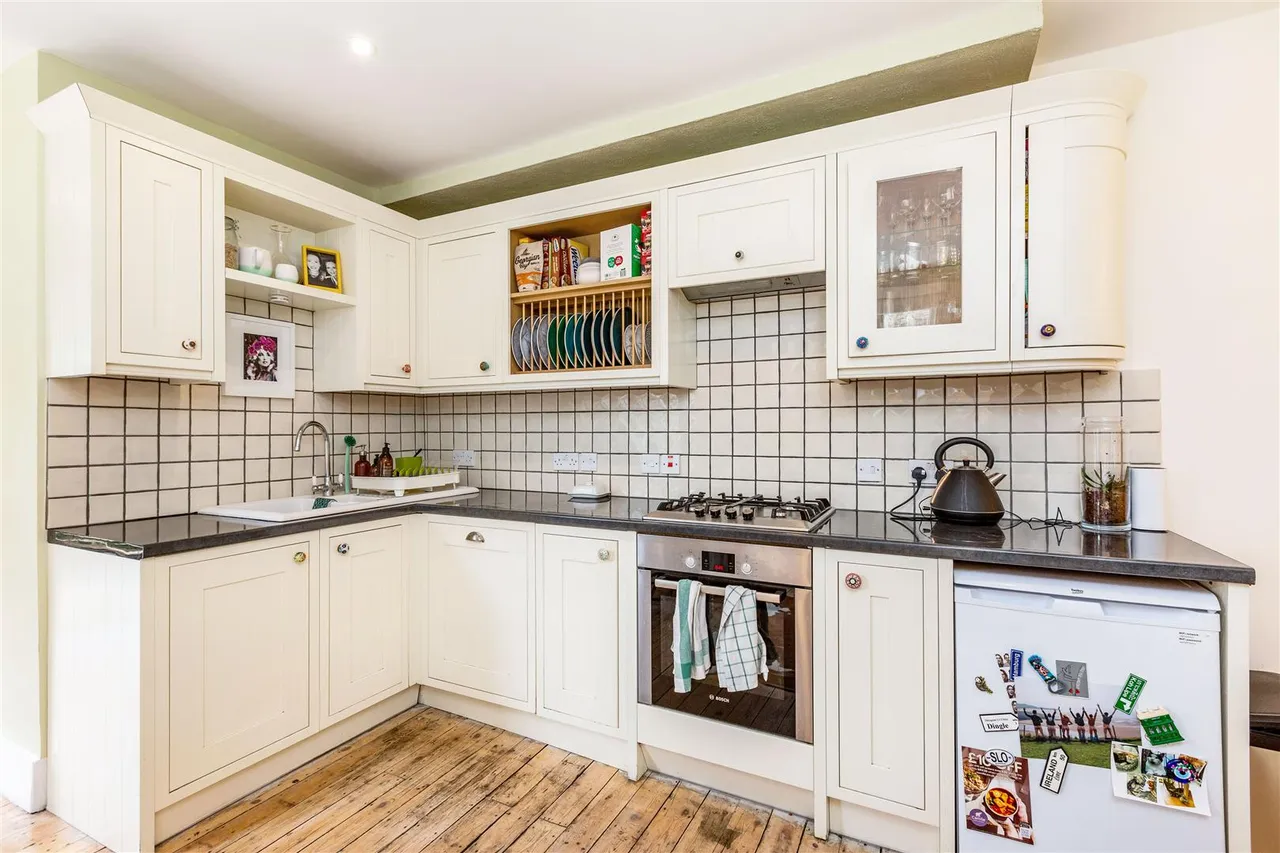Cowley Road, Mortlake, SW14, photo 4