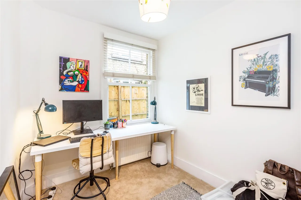 Cowley Road, Mortlake, SW14, photo 7
