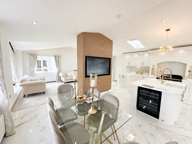Weybridge Park Estate Weybridge Road, Addlestone KT15 2GP, photo 6