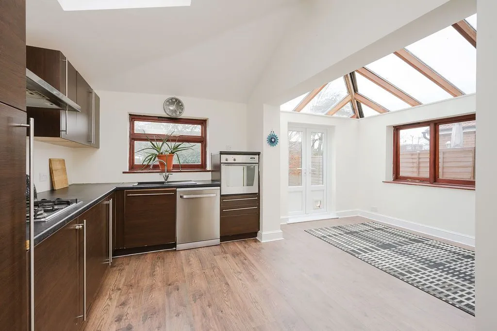 Haynt Walk, Wimbledon Chase, SW20, photo 23