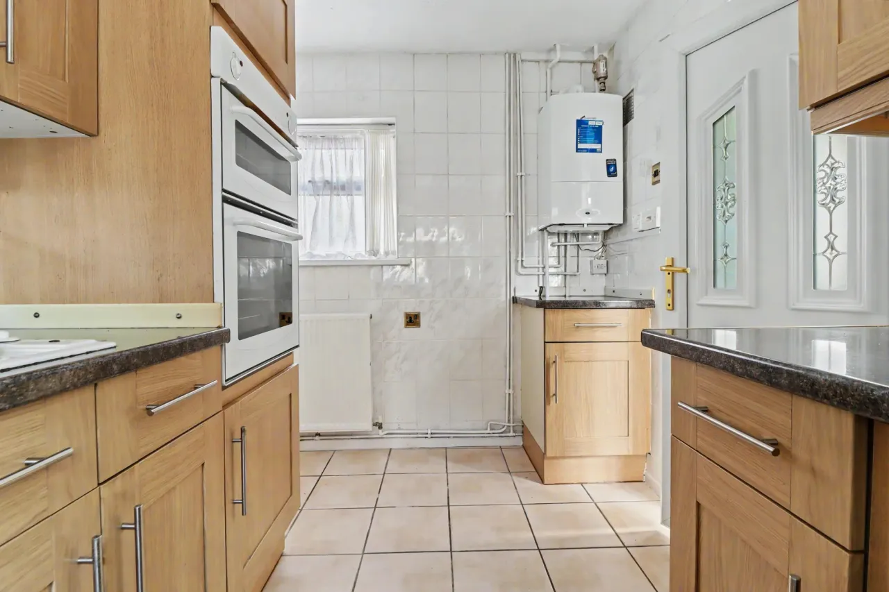 Swithin Drive, Stoke-On-Trent, photo 12
