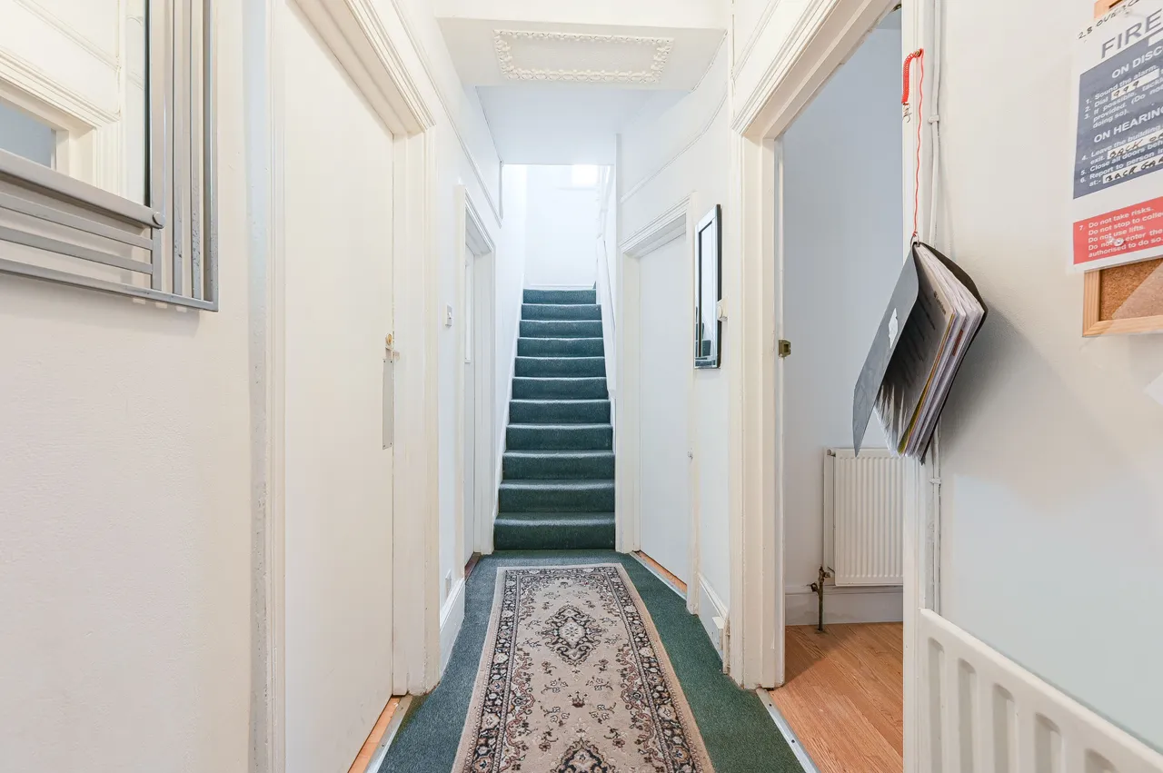 28 Overcliff Road, London, photo 8