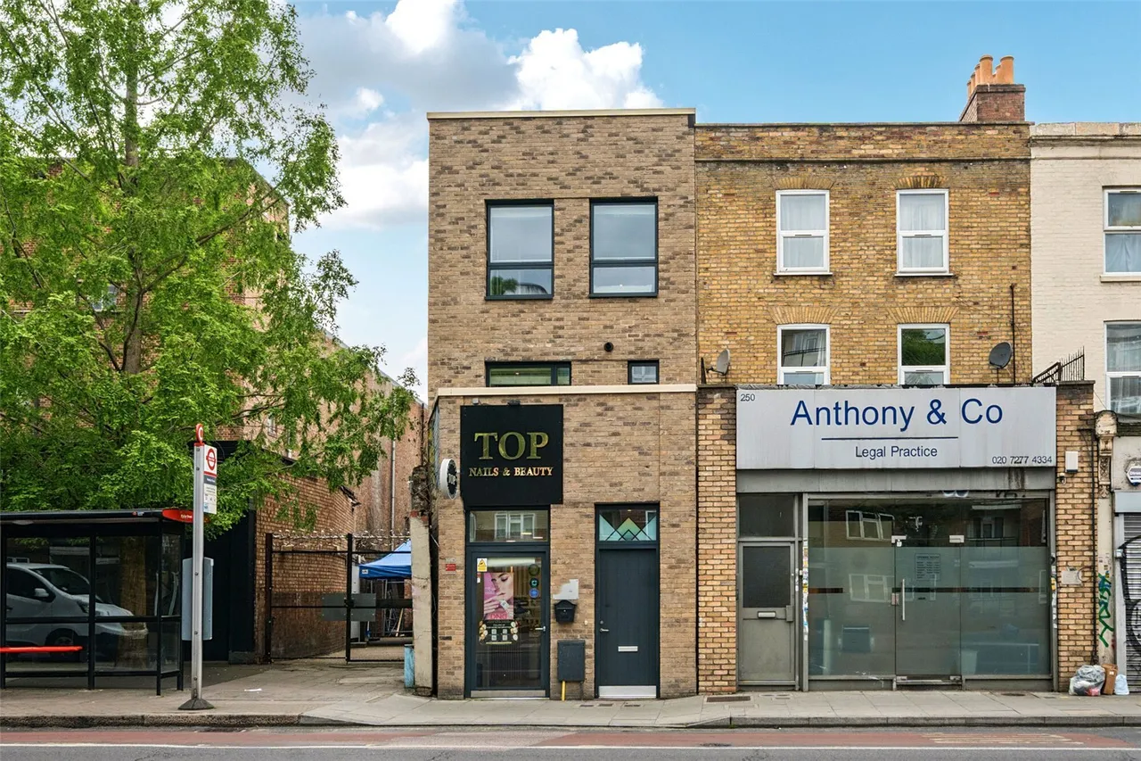 Camberwell Road, SE5, photo 10