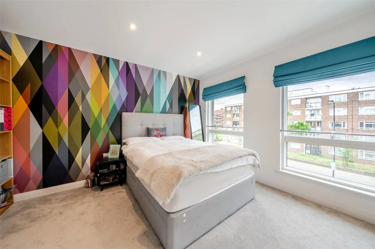 Camberwell Road, SE5, photo 15