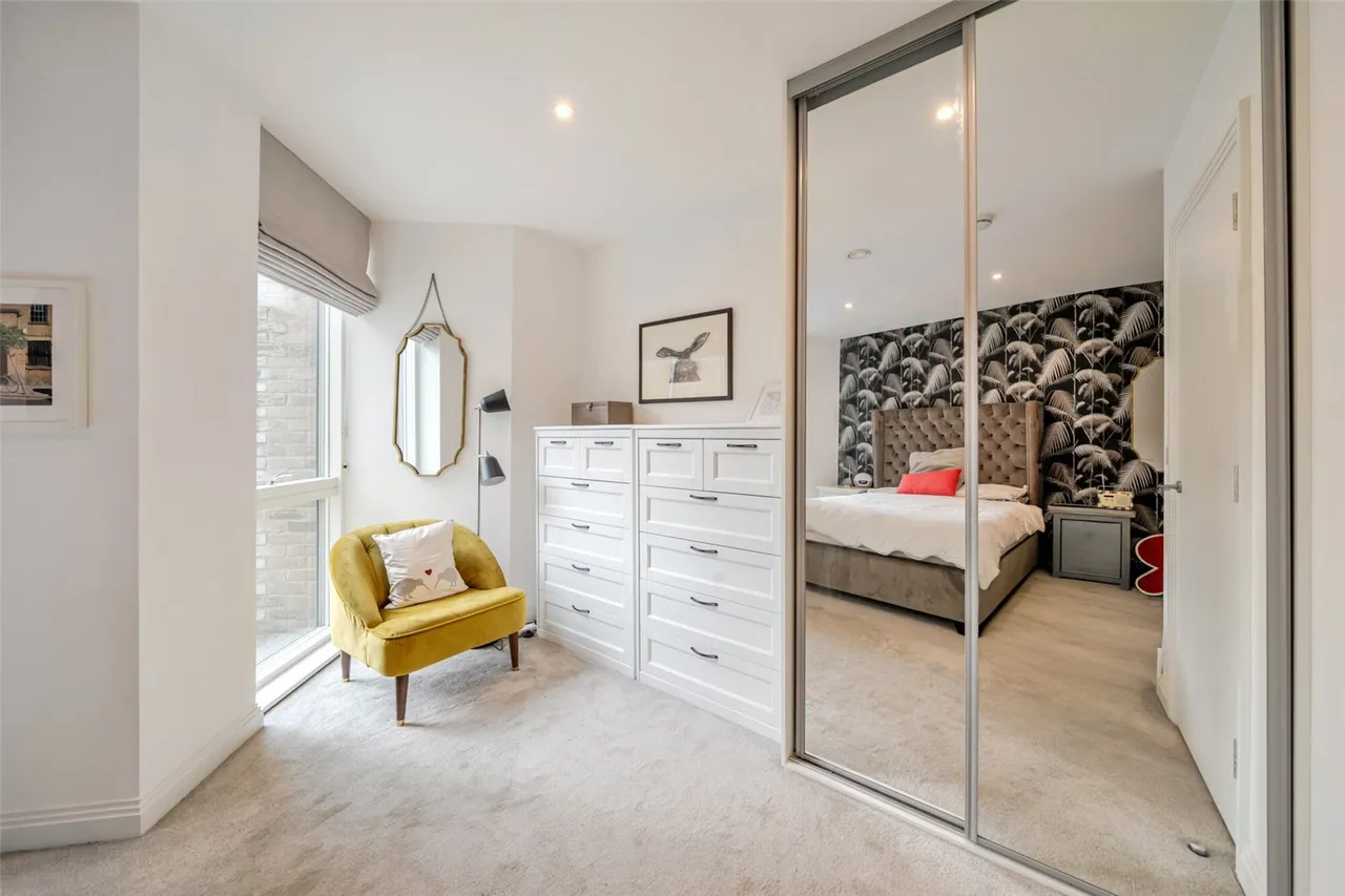 Camberwell Road, SE5, photo 17