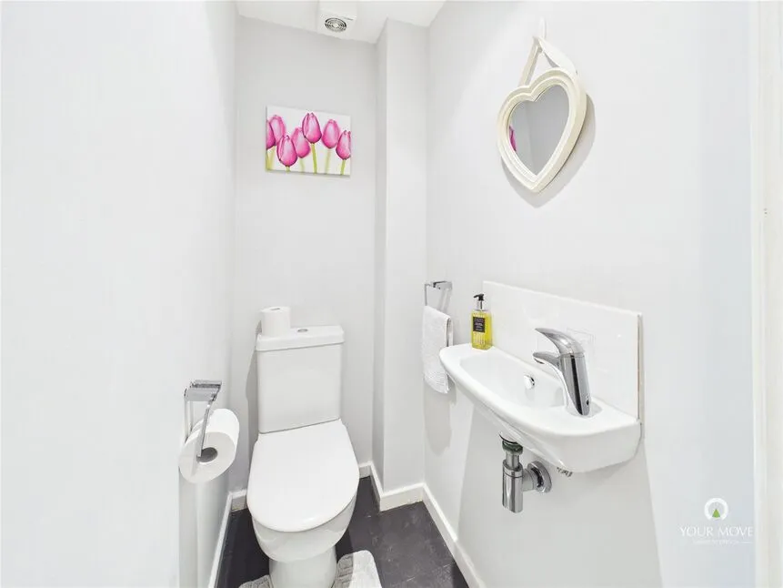 Holburn Close, Ryton, NE40, photo 28
