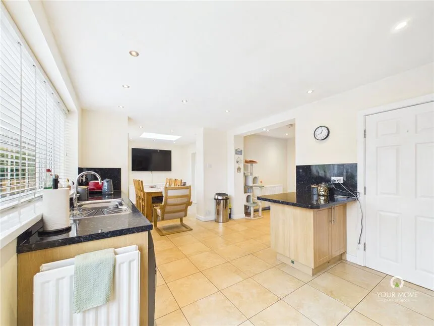 Holburn Close, Ryton, NE40, photo 9
