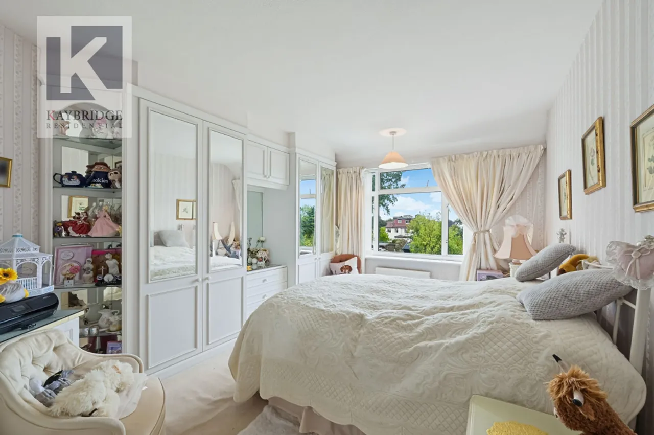 Amberley Gardens, Epsom, KT19, photo 7