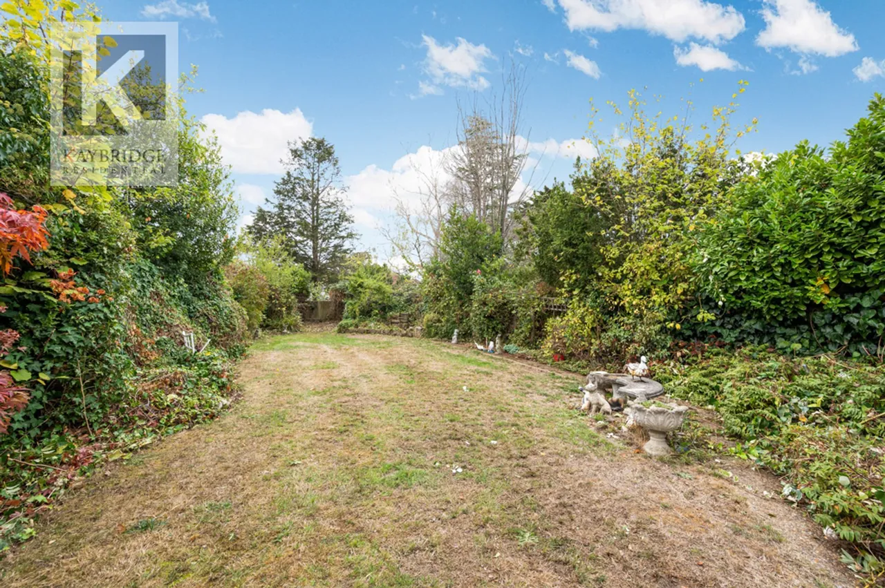 Amberley Gardens, Epsom, KT19, photo 4
