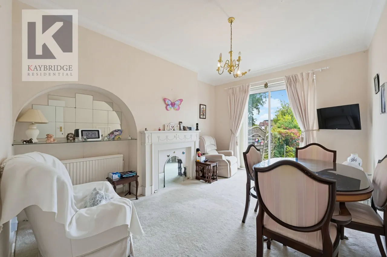 Amberley Gardens, Epsom, KT19, photo 5