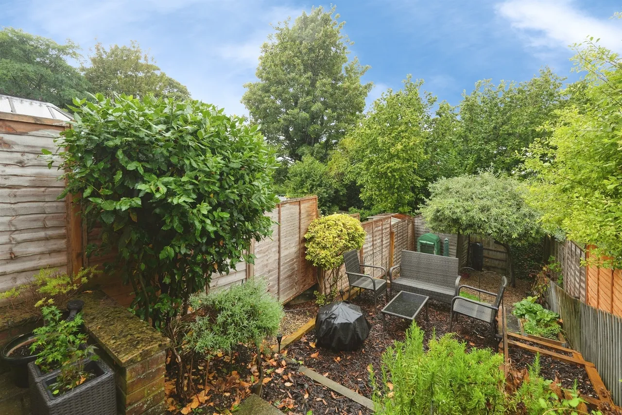 Kendrick Close, Westbury, BA13, photo 9