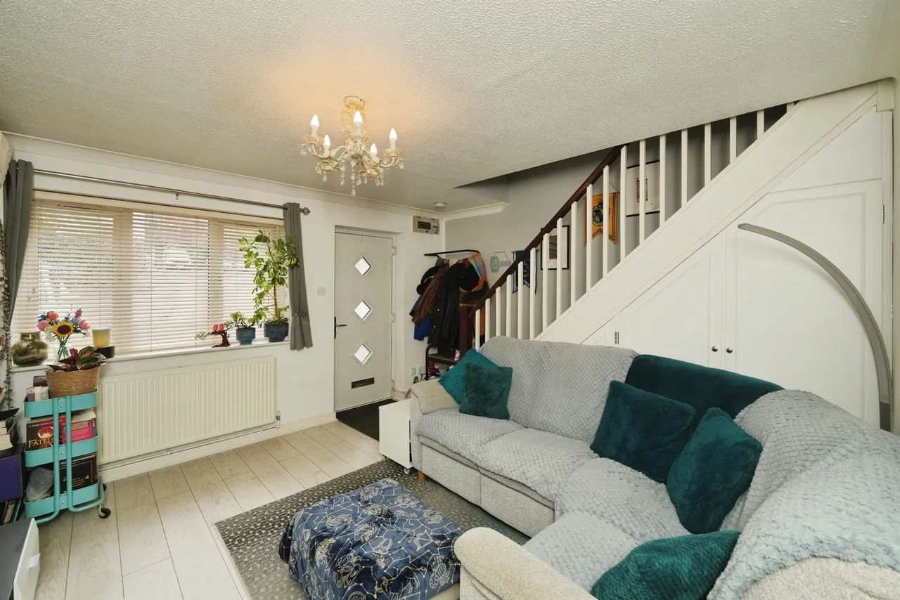 Kendrick Close, Westbury, BA13, photo 3