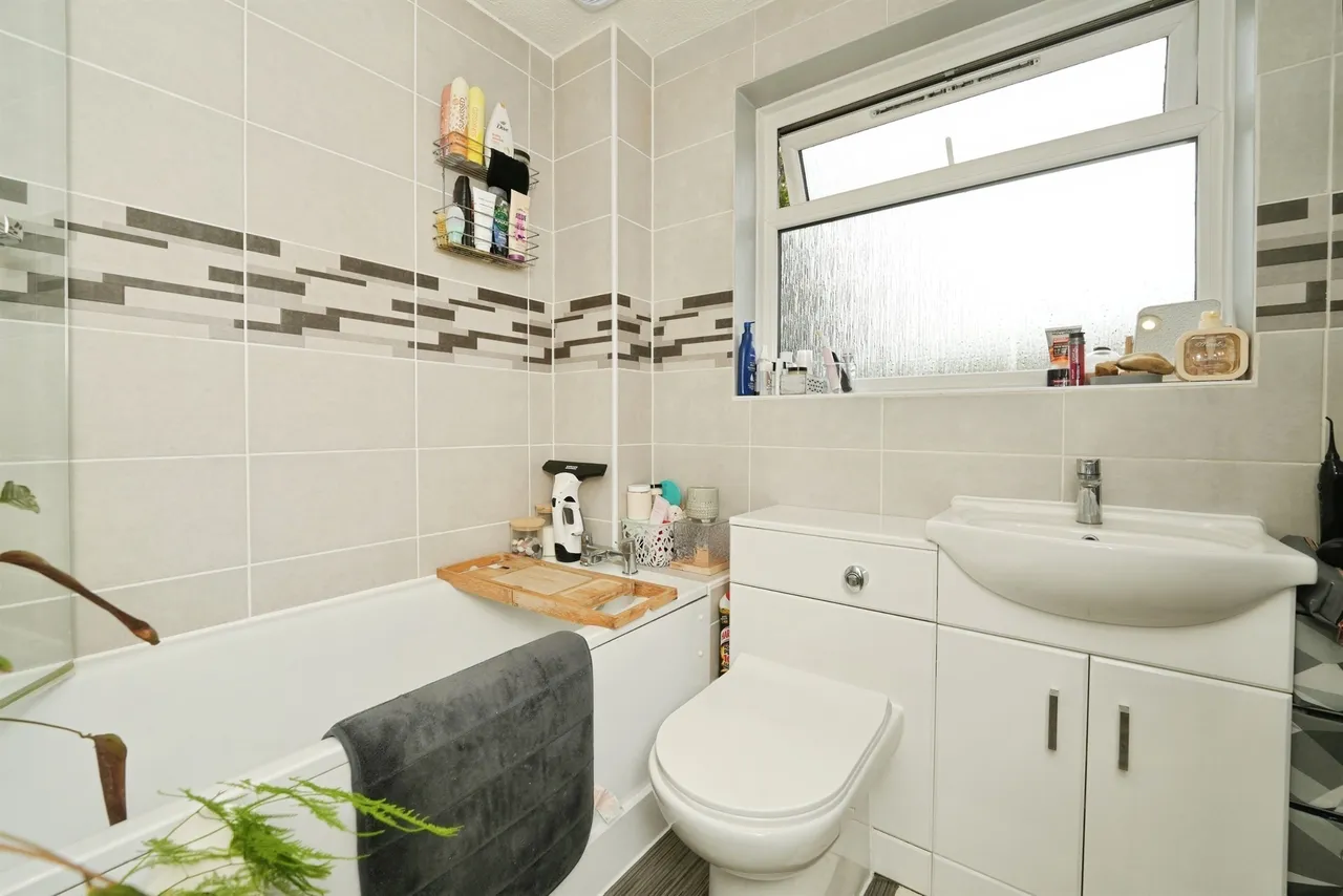 Kendrick Close, Westbury, BA13, photo 7