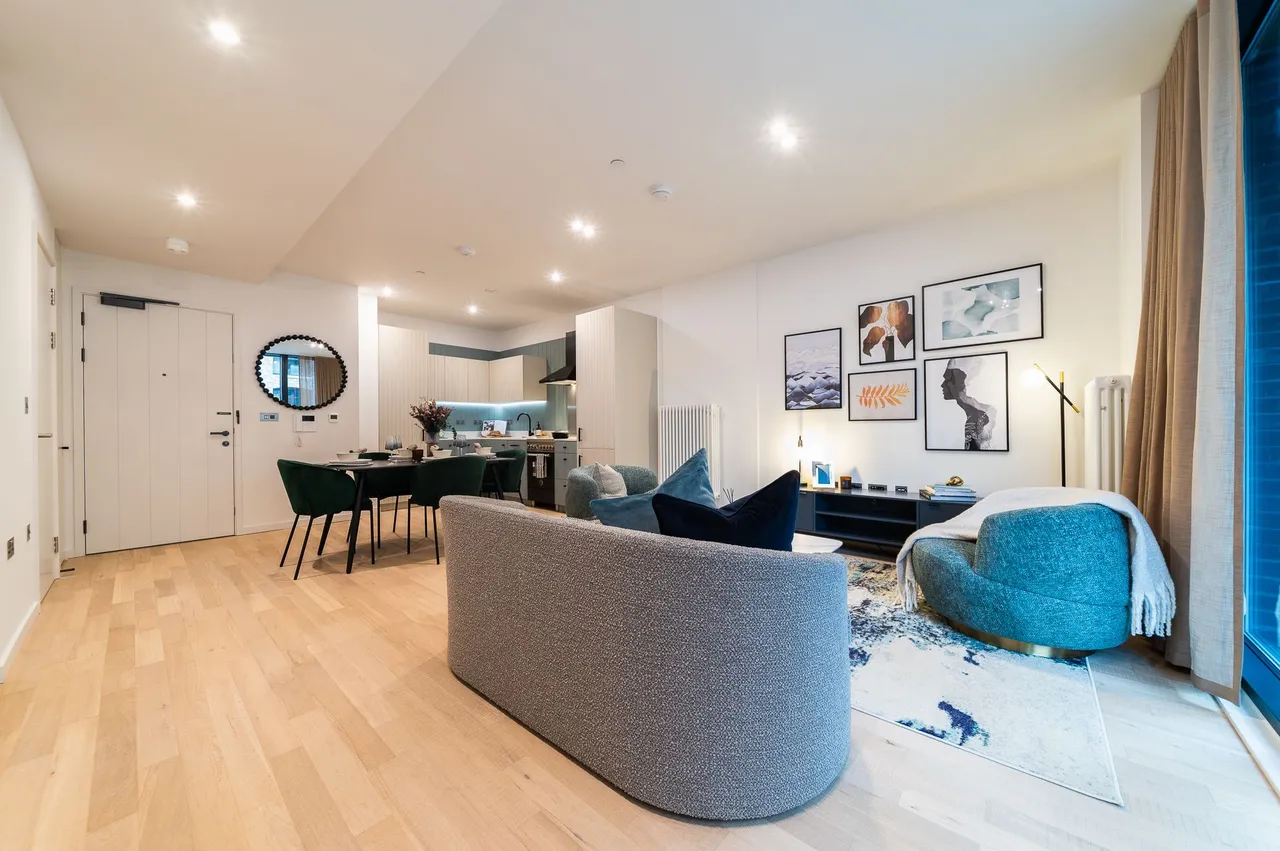 The Brentford Project, photo 6