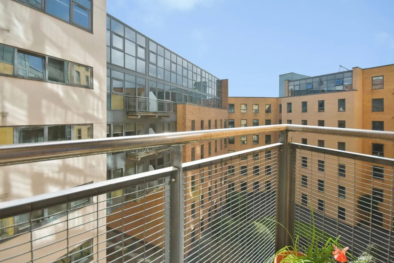 Fitzwilliam Street, Sheffield, S1, photo 4