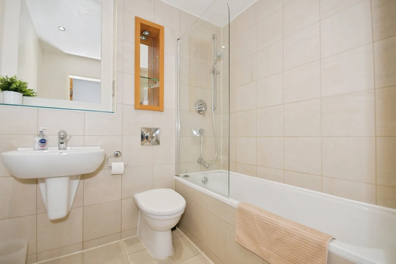 Fitzwilliam Street, Sheffield, S1, photo 13