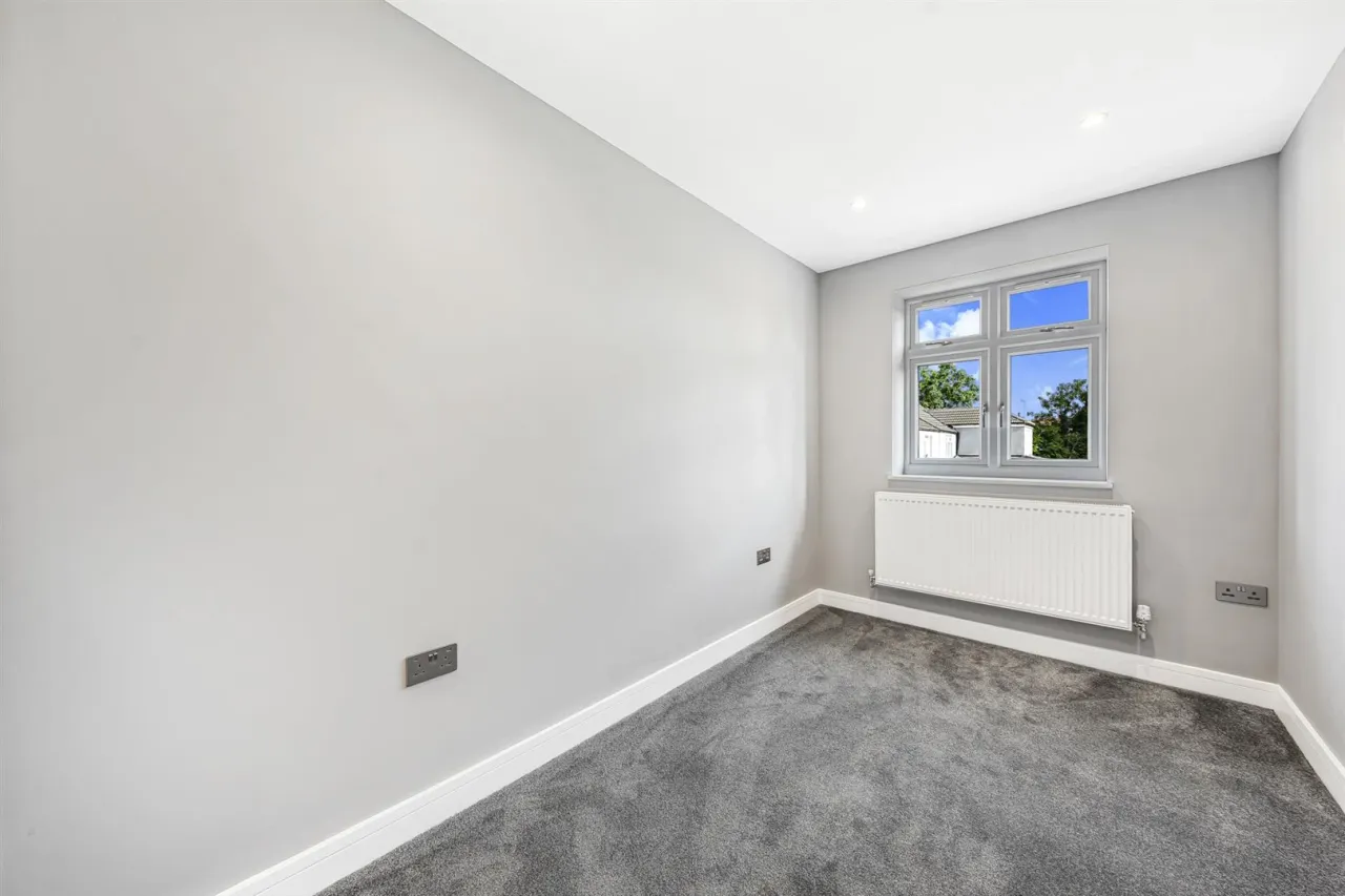 Sinclair Road, Chingford, E4 8PW, photo 40