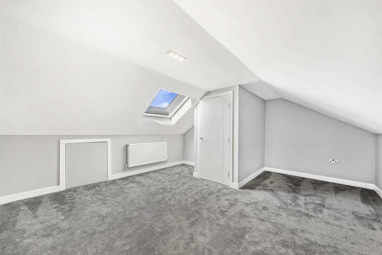 Sinclair Road, Chingford, E4 8PW, photo 21