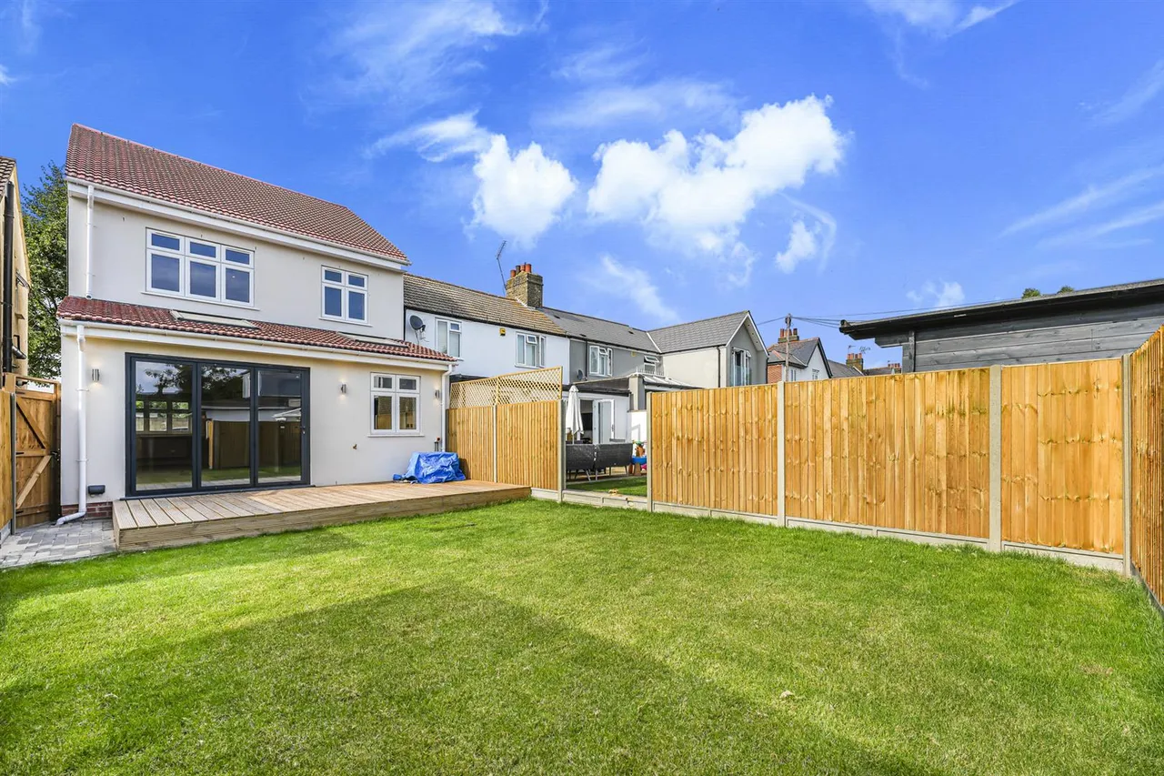 Sinclair Road, Chingford, E4 8PW, photo 7