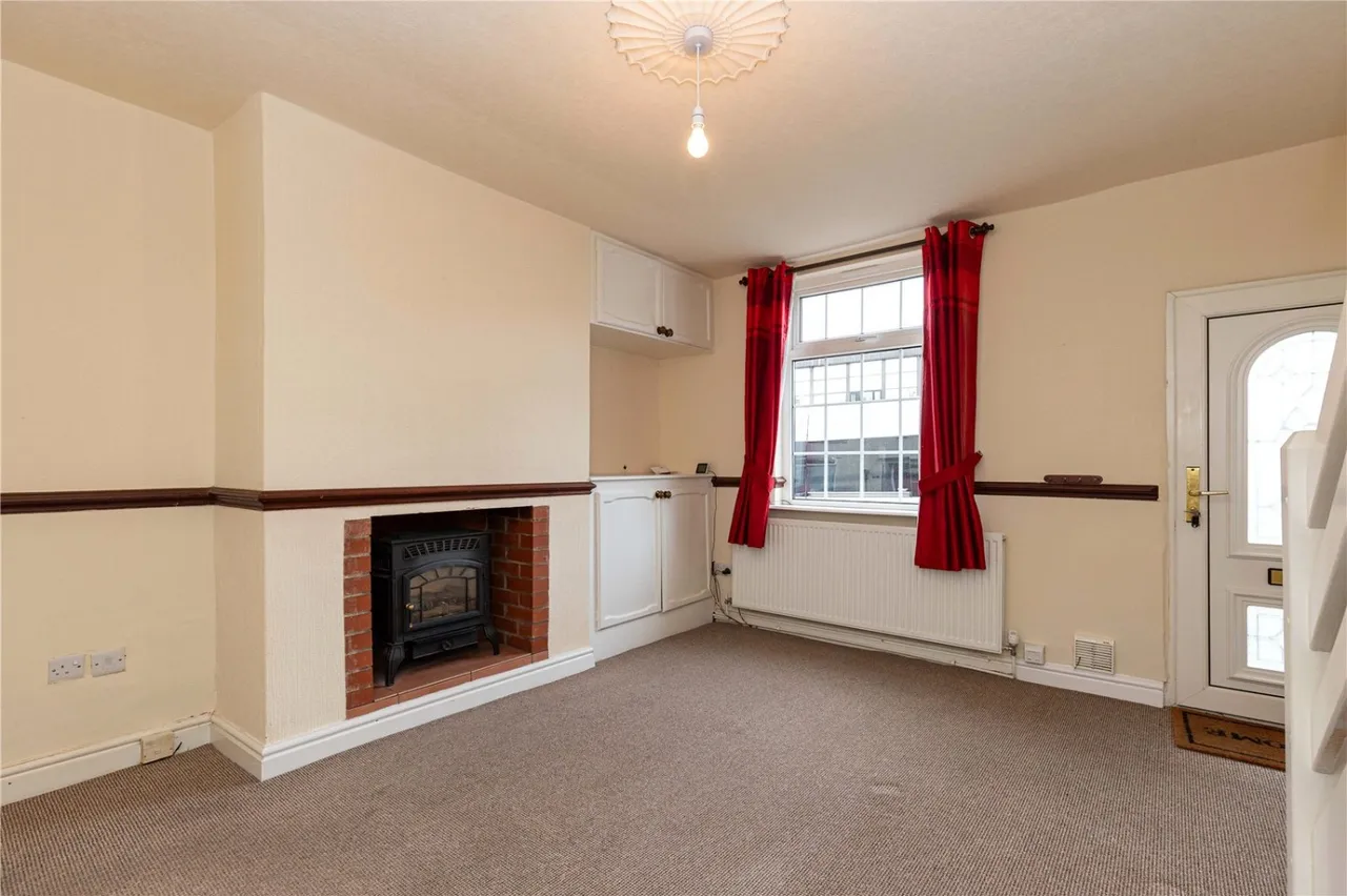 Old Mill Lane, Macclesfield, SK11, photo 2