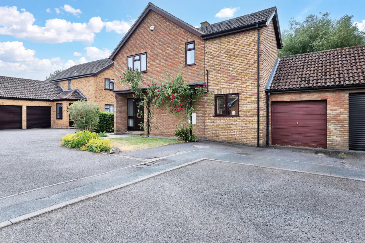 4 bed house for sale, Greenwood Close, Bury, PE26