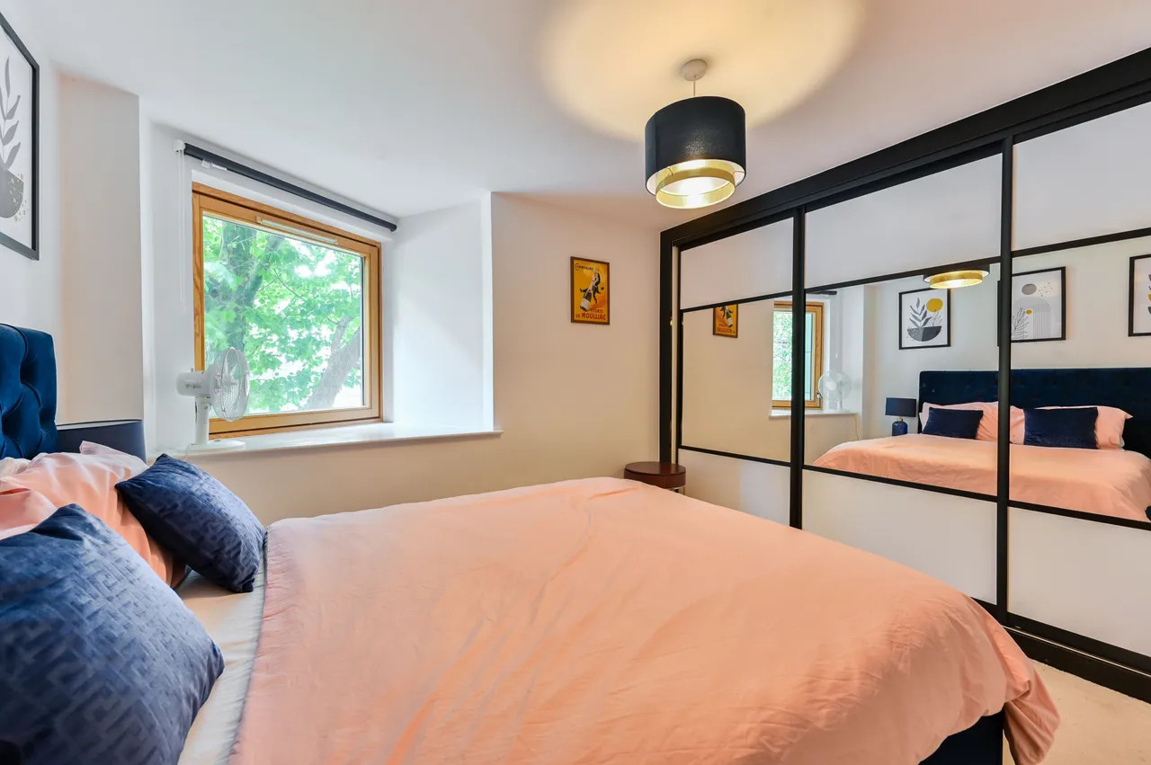 Flat 6, Melbway House, 18 Meadow Row, London, photo 8