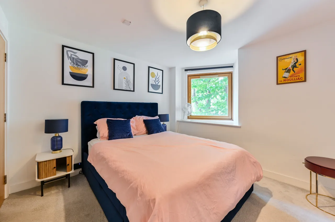 Flat 6, Melbway House, 18 Meadow Row, London, photo 11
