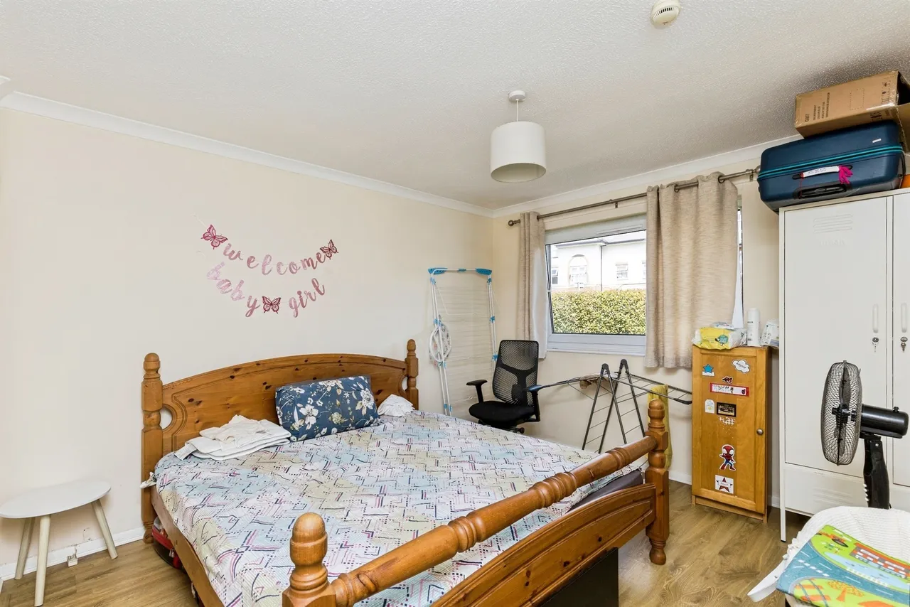 Crescent Way, BURGESS HILL, photo 6