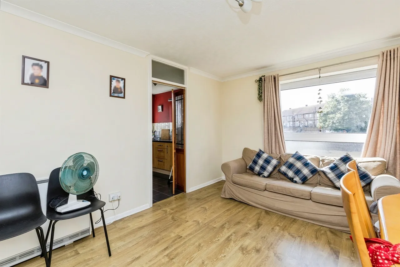 Crescent Way, BURGESS HILL, photo 5