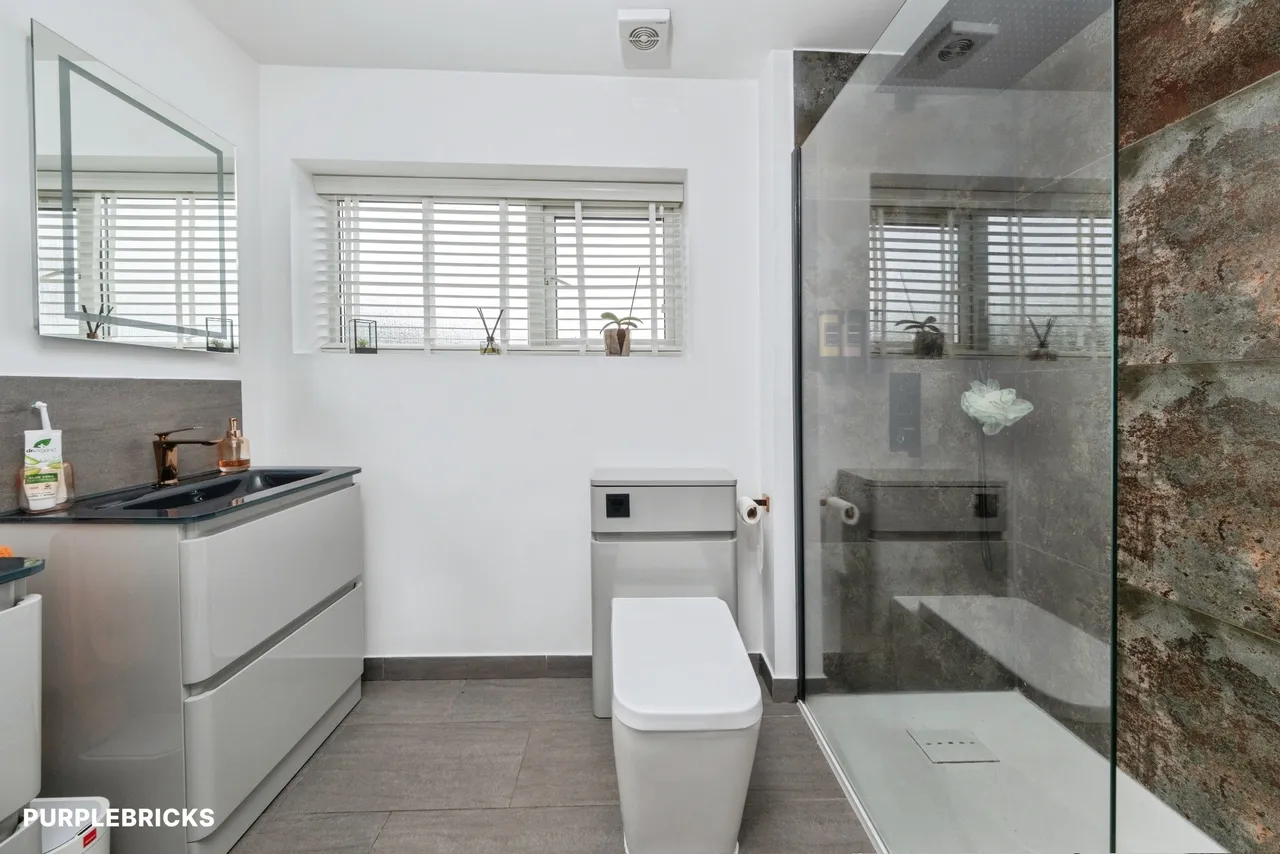 Northlands Road, Adstock, MK18, photo 23