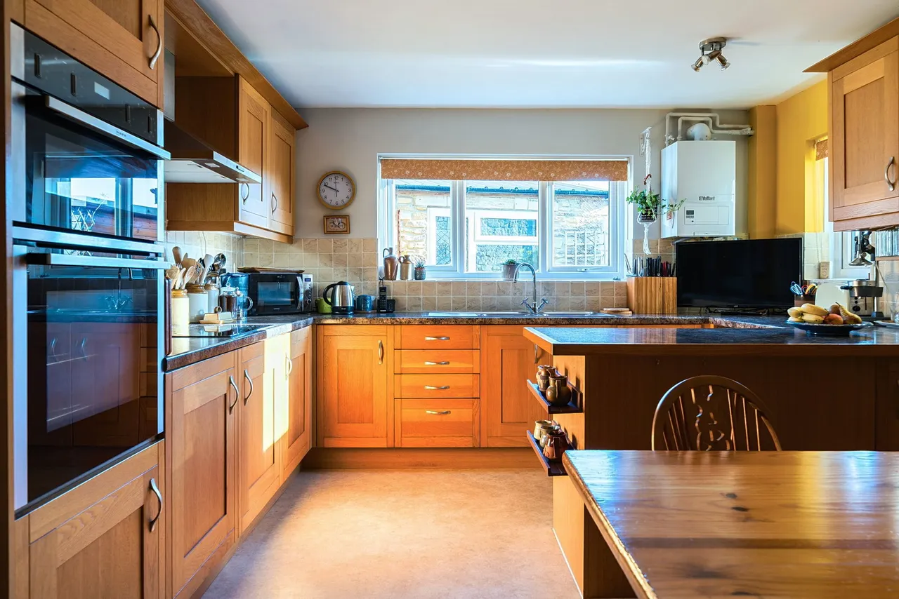 Littleworth Lane, Whitley, Melksham, SN12 8RE, photo 9