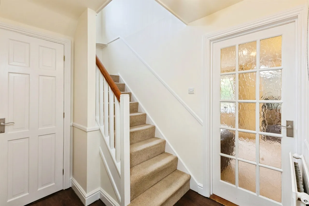 Minden Close, Wokingham, photo 5