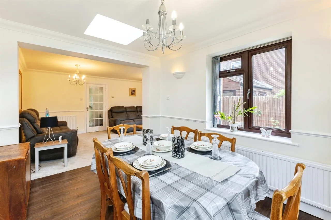 Minden Close, Wokingham, photo 7