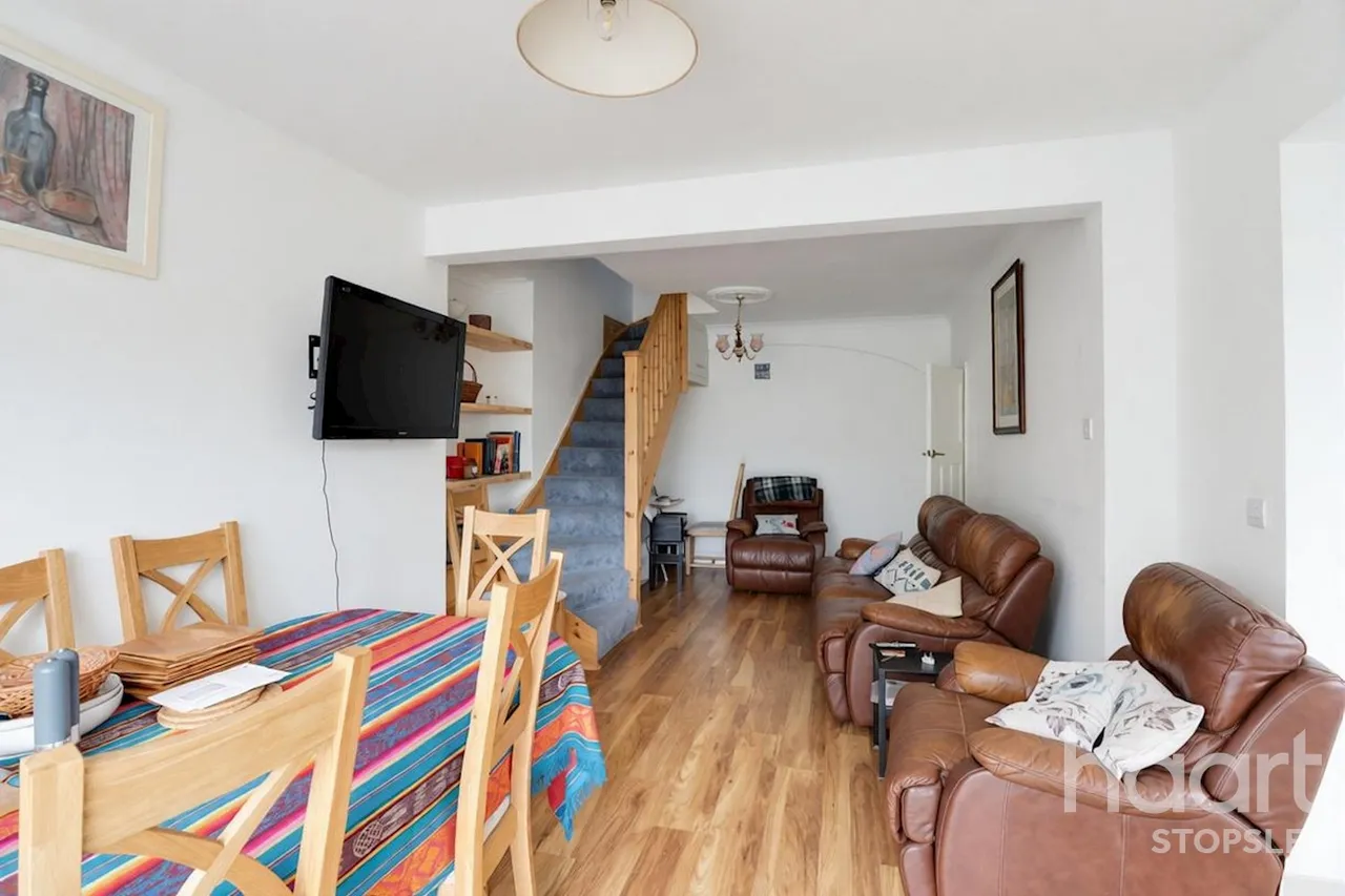 Hitchin Road, Luton, LU2, photo 4