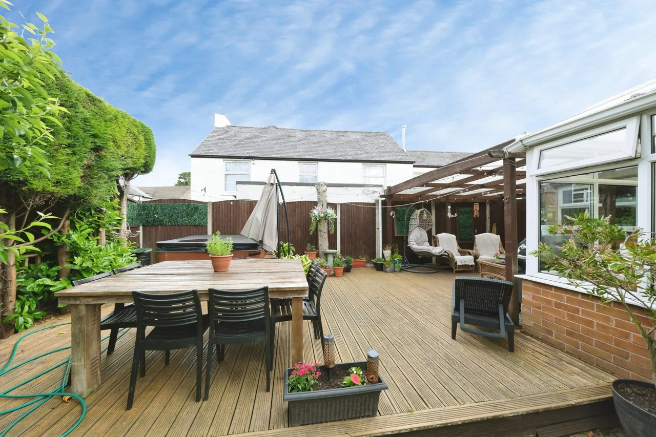 Lawns Road, Nottingham, NG17, photo 25