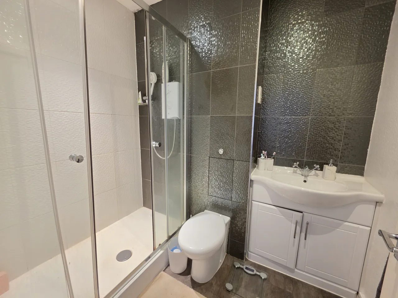 High Street, TA1, photo 6