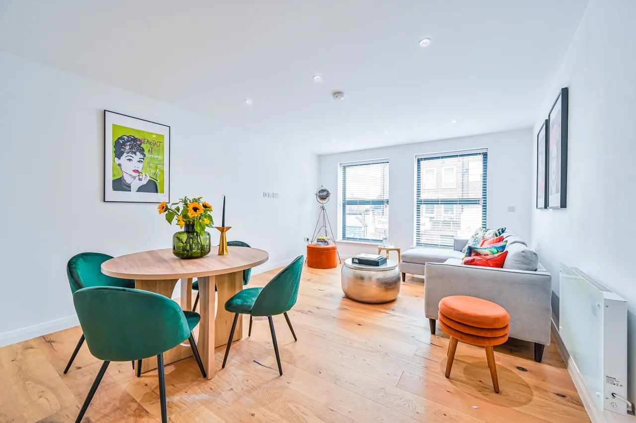 Flat 1, 50 Bournemouth Close, London, photo 4