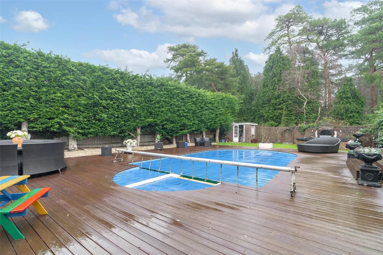 Cannon Hill Road, Colehill, Wimborne, Dorset, BH21, photo 9