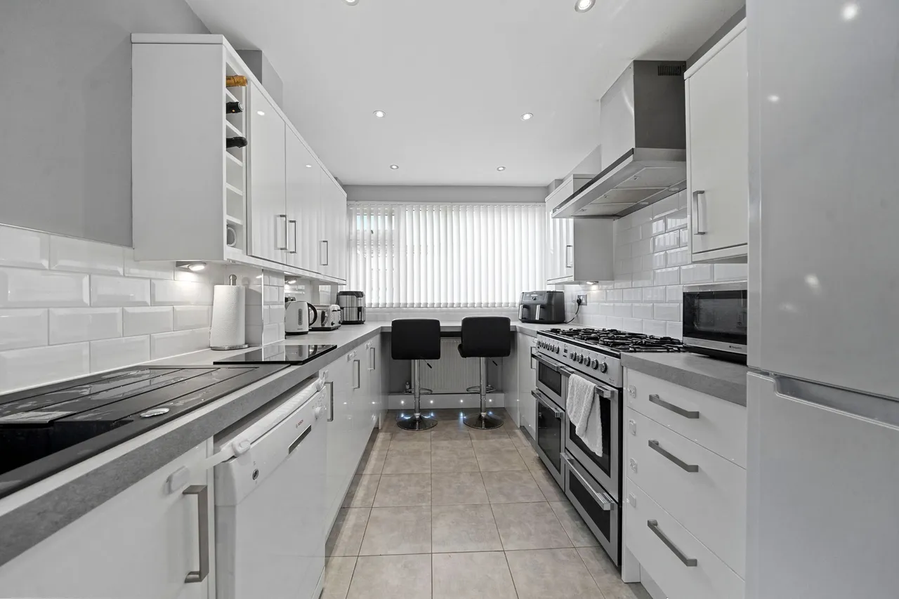 Falkland Drive, Ashton-In-Makerfield, Wigan, Wigan, WN4 0SQ, photo 3