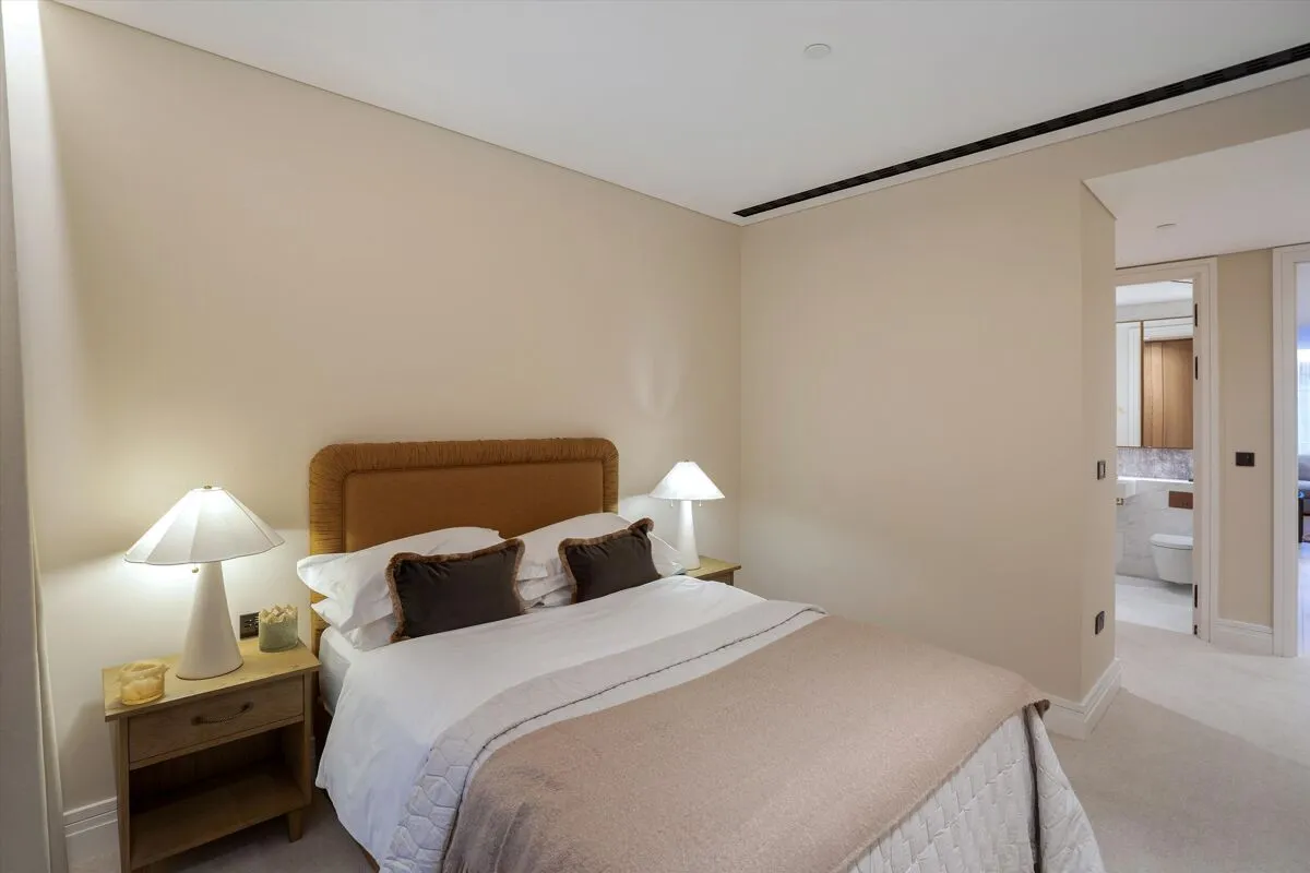 One Carrington Street, Mayfair, W1J, photo 42