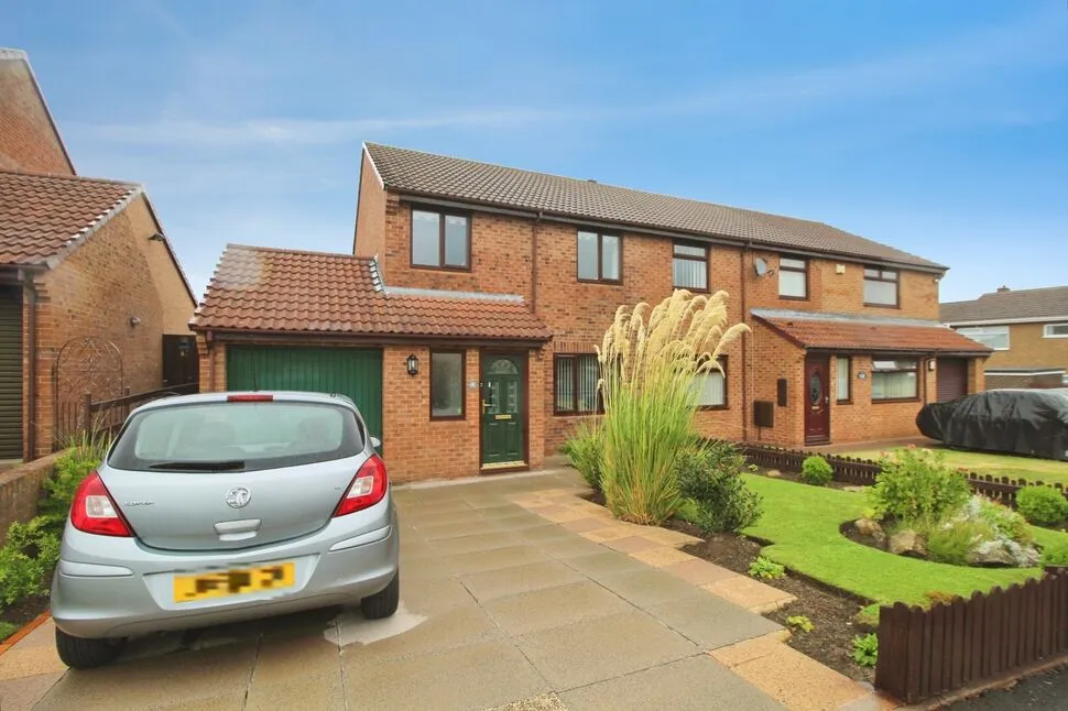 3 bed house for sale, Bourne Court, DH9