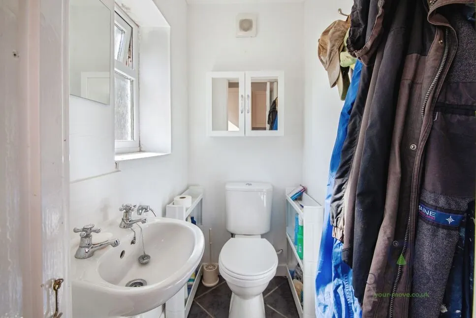 Grange Drive, Glen Parva, LE2, photo 15