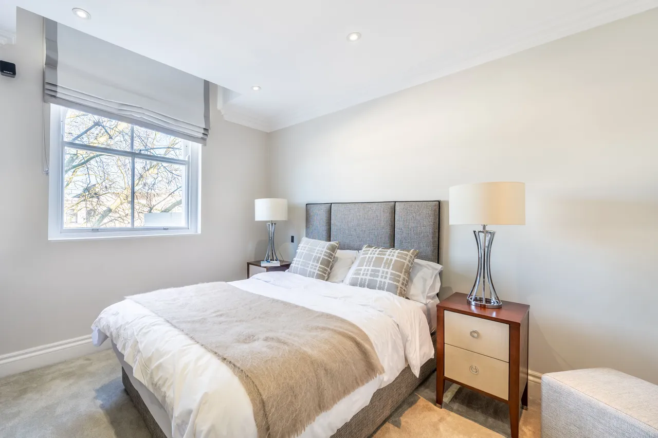 46 Garden House, 86-92 Kensington Gardens Square, London, photo 6