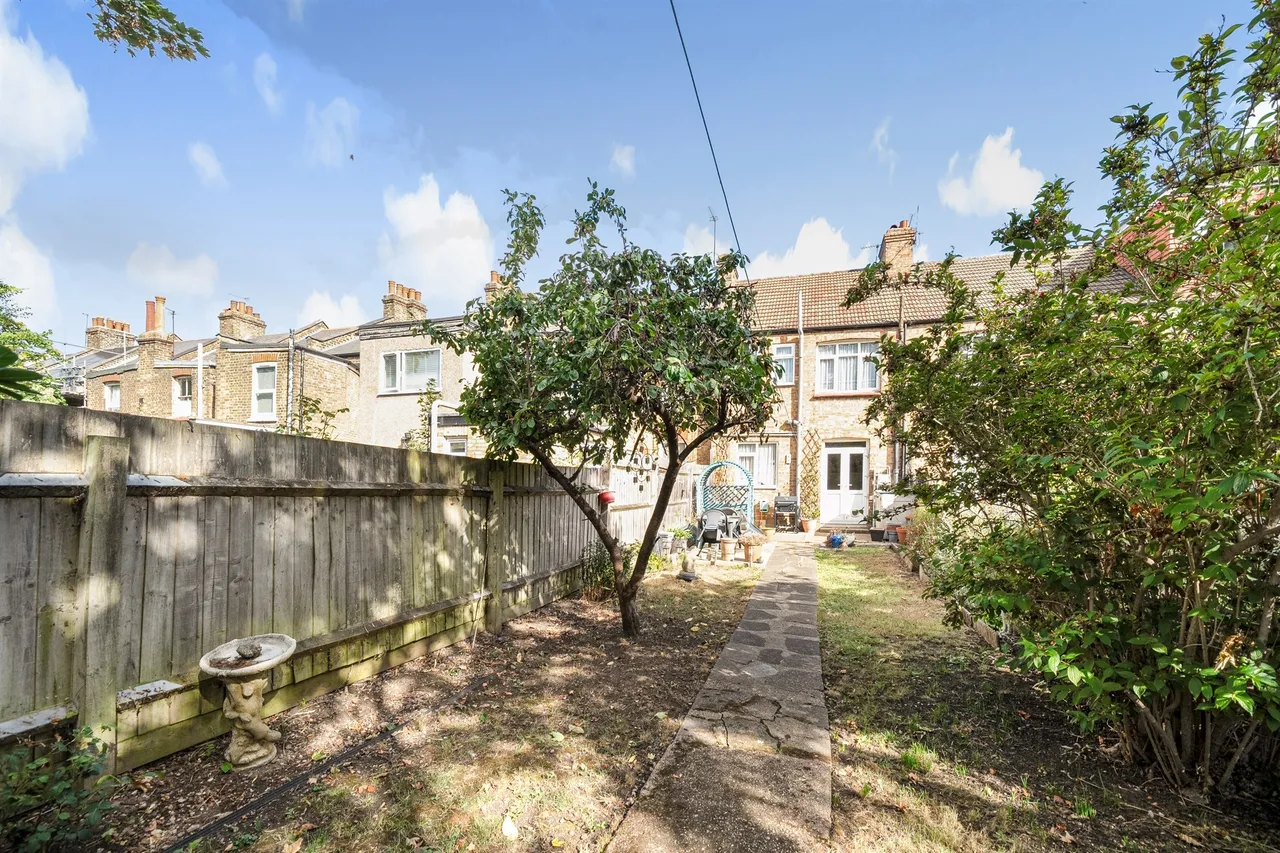 Manor Road, London, N17, photo 13