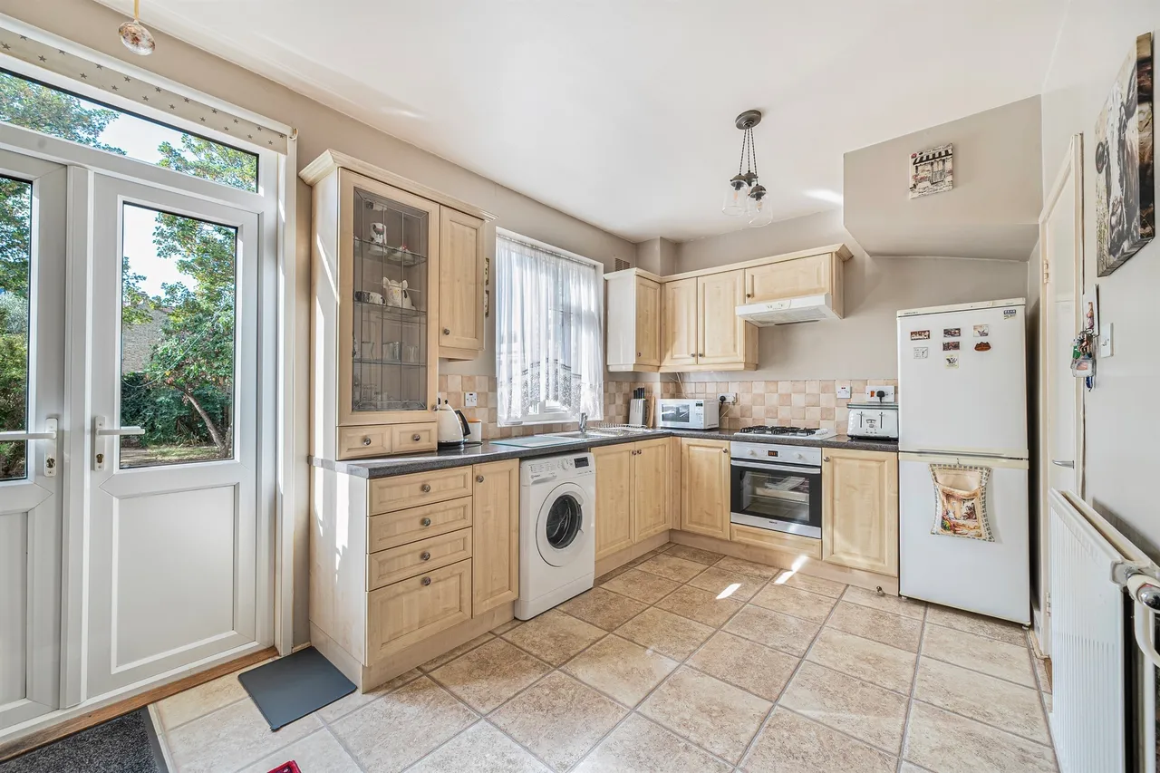 Manor Road, London, N17, photo 5