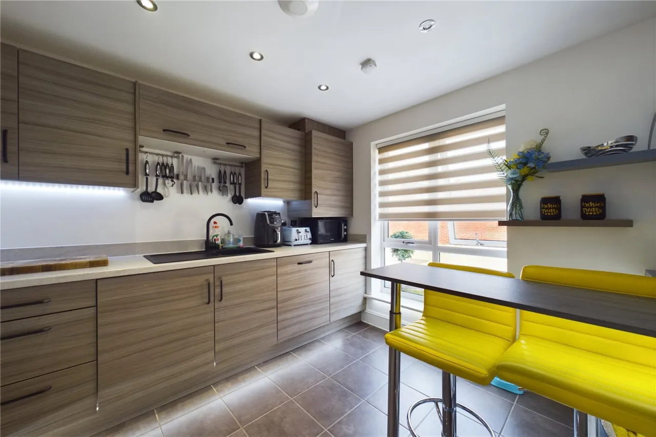 Albert Close, Spencers Wood, RG7, photo 10