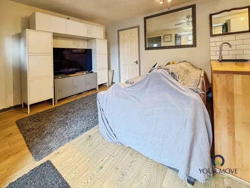 Frobisher Road, Erith, DA8, photo 6