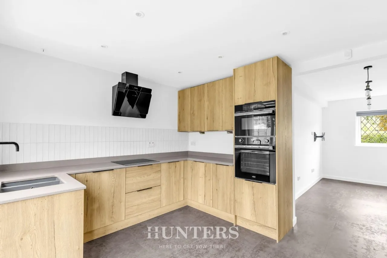 Lime Gardens, Middleton, M24, photo 5