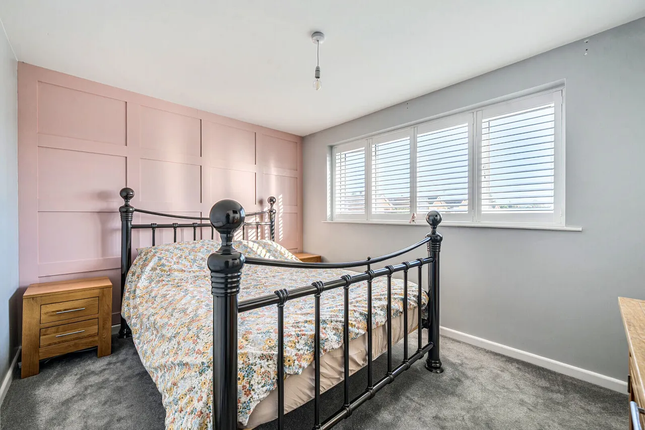 Volunteer Road, Theale, RG7, photo 12